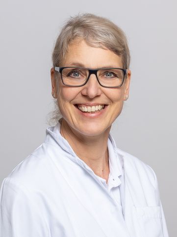 Dr. med. Anja Helmers